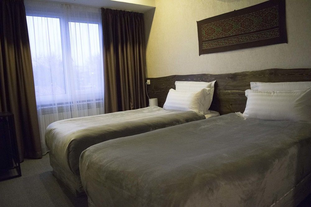 My Hotel Bishkek Exterior photo